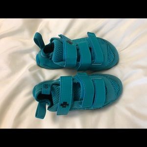 So iLL Runner Climbing Shoe